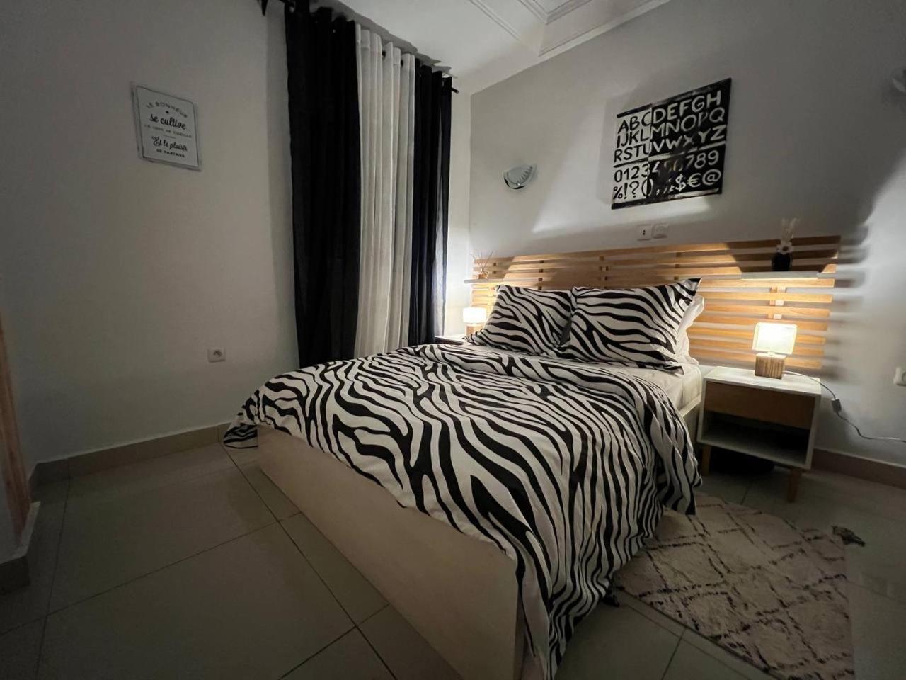 Appartement Cosy 3 Bonapriso 杜阿拉 外观 照片